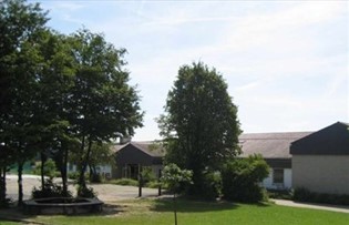 Schule_Vestenbergsgreuth_Eingangsbereich